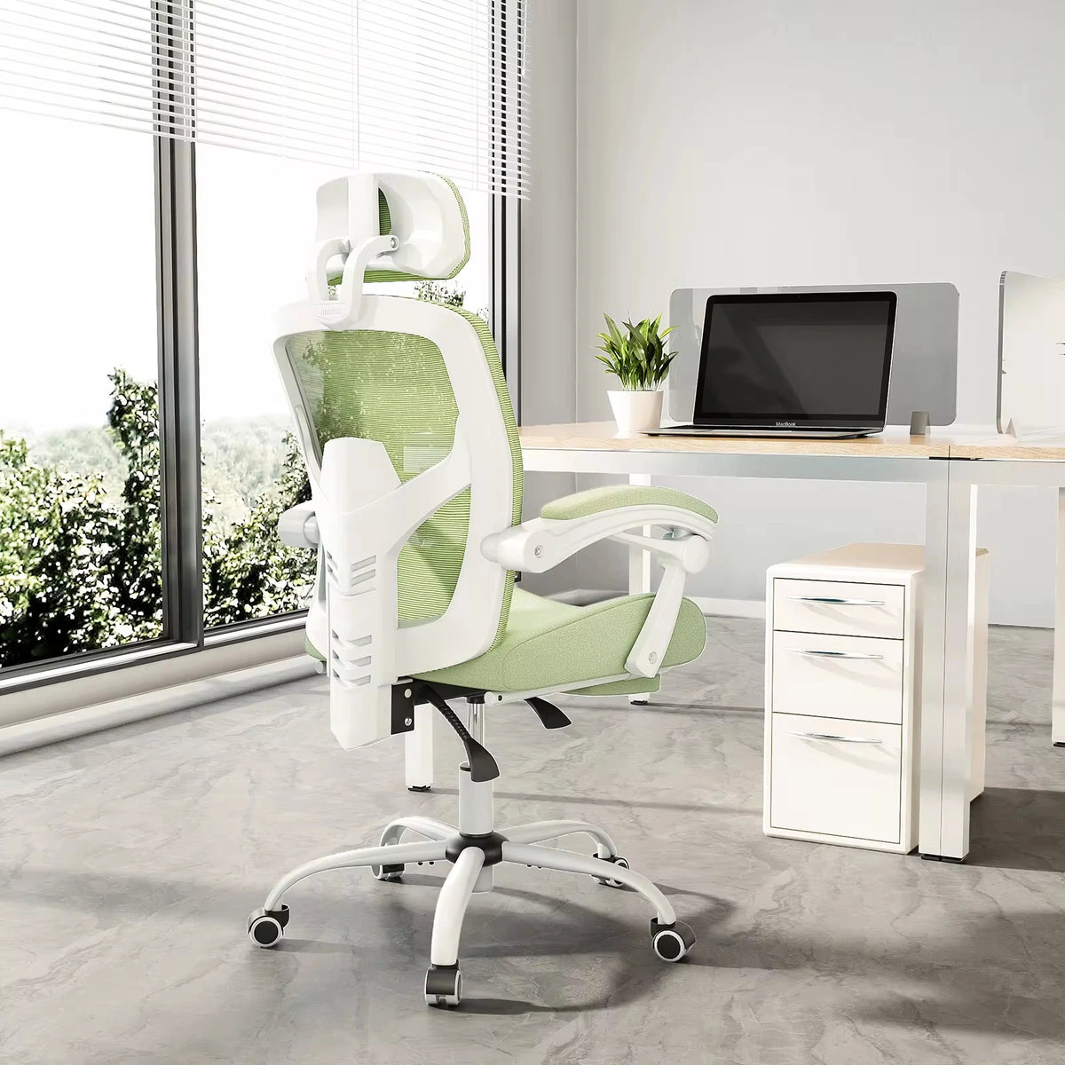 Chaise Bureau Ergonomique Inclinable — Mesh, Repose-Pieds & Tête Réglable